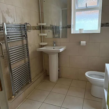 Guest house Double Upstairs R2 *
